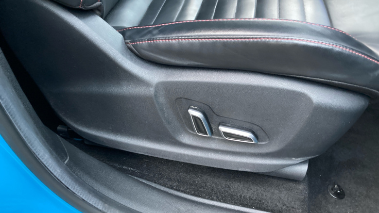 MG Hs 1.5 T-GDI Exclusive 5dr Petrol Hatchback